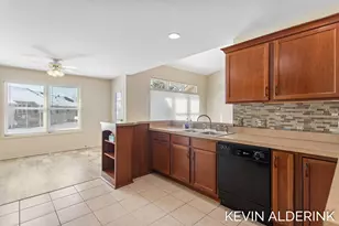 2325 Valarie Dr, Zeeland, MI 49464 - Photo 17