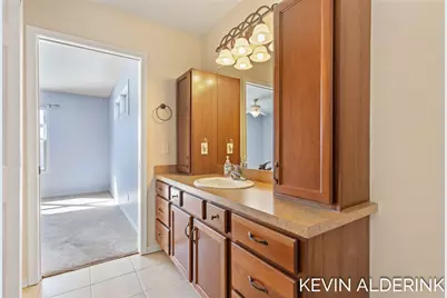 2325 Valarie Drive, Zeeland, MI 49464 - Photo 29