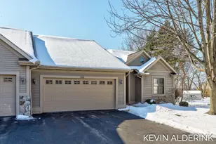 2325 Valarie Dr, Zeeland, MI 49464 - Photo 53