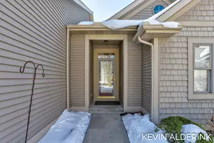 2325 Valarie Dr, Zeeland, MI 49464 - Photo 55