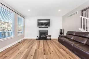 135 Union St, Wixom, MI 48393 - Photo 17