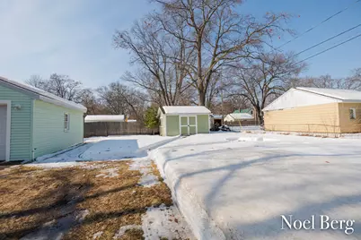 639 Carlton Street, Muskegon, MI 49442 - Photo 33
