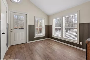 6811 116th Ave, Fennville, MI 49408 - Photo 11