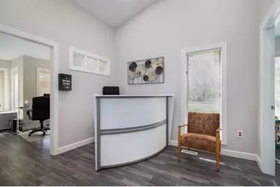 2652 Spring Arbor Road, Jackson, MI 49203 - Photo 7