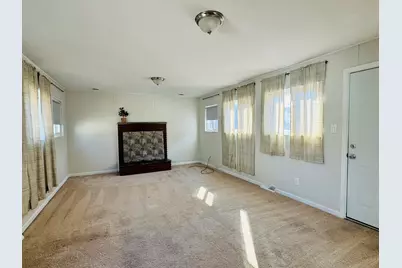 119 W Mapledale Avenue, Hazel Park, MI 48030 - Photo 25