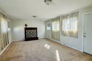 119 W Mapledale Ave, Hazel Park, MI 48030 - Photo 25