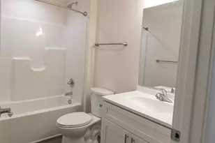 407 Phelps Ave, Kalamazoo, MI 49048 - Photo 13