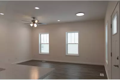 407 Phelps Avenue, Kalamazoo, MI 49048 - Photo 5