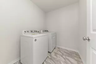 616 Countryside Dr, Chelsea, MI 48118 - Photo 13