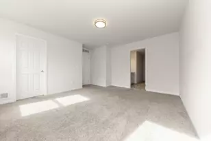 616 Countryside Dr, Chelsea, MI 48118 - Photo 15