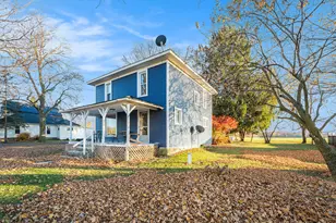 2249 E Montgomery Rd, Hillsdale, MI 49242 - Photo 3