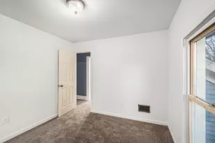 2249 E Montgomery Rd, Hillsdale, MI 49242 - Photo 19