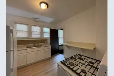 4708 Lakewood Street, Detroit, MI 48215 - Photo 9