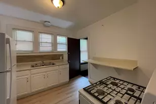 4708 Lakewood St, Detroit, MI 48215 - Photo 9