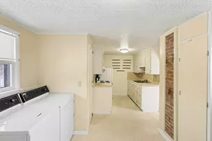 119 Maple, Stockbridge, MI 49285 - Photo 7