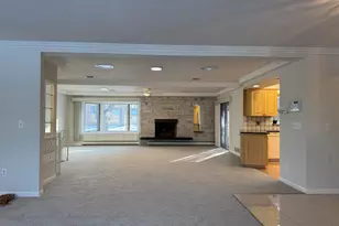 21154 Hale St, Clinton Twp, MI 48036 - Photo 9