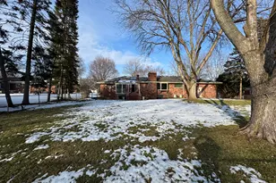 21154 Hale St, Clinton Twp, MI 48036 - Photo 77