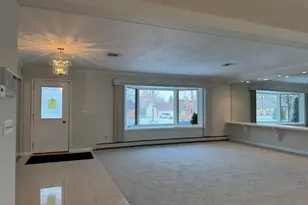 21154 Hale St, Clinton Twp, MI 48036 - Photo 5