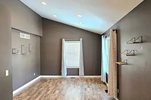 10513 Loughrea Ln, Cement City, MI 49233 - Photo 7