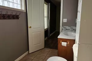 10513 Loughrea Ln, Cement City, MI 49233 - Photo 15