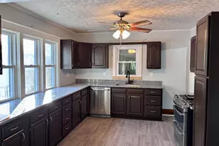 212 Ilene St, Sturgis, MI 49091 - Photo 7