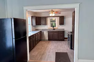 212 Ilene St, Sturgis, MI 49091 - Photo 9