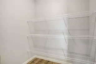 1029 Foxglove Ave, Vicksburg, MI 49097 - Photo 7