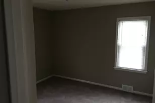 18705 Delaware Ave, Bedford, MI 48240 - Photo 5