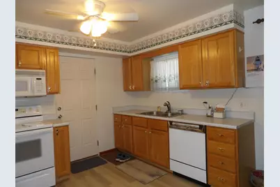 415 Remus Drive, Buchanan, MI 49107 - Photo 9