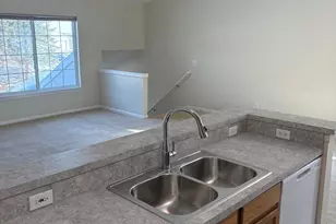 206 Hunters Ln NE, Rockford, MI 49341 - Photo 9