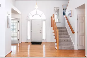 3158 Shamrock Ct, Ann Arbor, MI 48105 - Photo 3