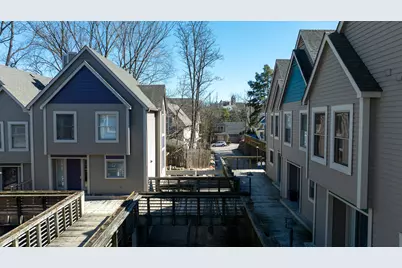 663 N 5th Avenue, Ann Arbor, MI 48104 - Photo 3