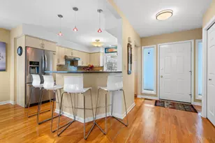 663 N 5th Ave, Ann Arbor, MI 48104 - Photo 5