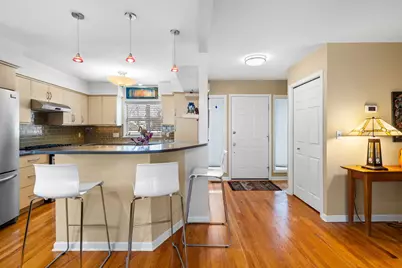 663 N 5th Avenue, Ann Arbor, MI 48104 - Photo 9