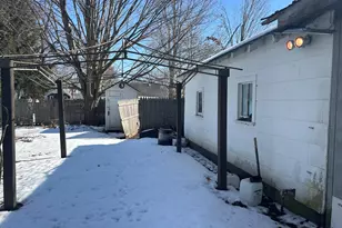 234 N Lincoln St, Bronson, MI 49028 - Photo 7