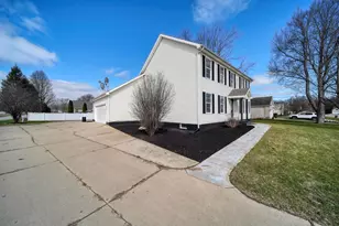 4834 Sir Austin Dr, Jackson, MI 49201 - Photo 41