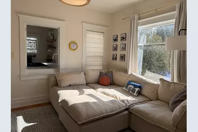 210 N Kalamazoo Avenue, Marshall, MI 49068 - Photo 3