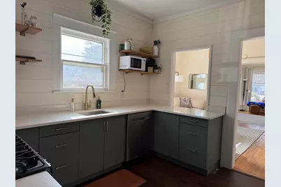 210 N Kalamazoo Avenue, Marshall, MI 49068 - Photo 5