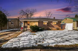 6609 Cranwood Dr, Flint, MI 48505 - Photo 3