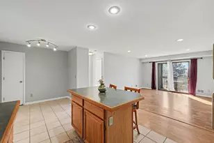 15324 Ashley Ct, Macomb, MI 48044 - Photo 9