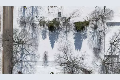 962 Golf Road, Benton Harbor, MI 49022 - Photo 13