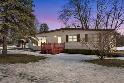 425 S Division Street, Marion City, MI 48811 - Photo 3
