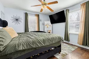 2117 Lakewood Dr, Kalamazoo, MI 49048 - Photo 11