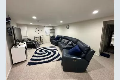 2117 Lakewood Drive, Kalamazoo, MI 49048 - Photo 15