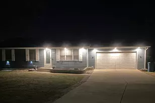 2117 Lakewood Dr, Kalamazoo, MI 49048 - Photo 29