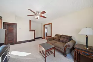 1022 Ellery Ave, Jackson, MI 49202 - Photo 7