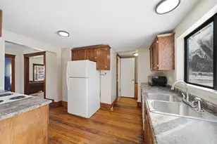 1022 Ellery Ave, Jackson, MI 49202 - Photo 13