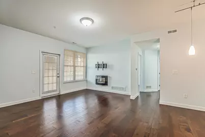 922 W Summerfield Glen Circle, Ann Arbor, MI 48103 - Photo 7