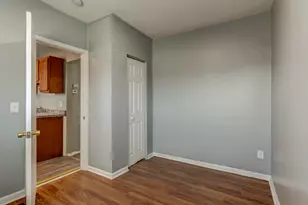 7228 Chalmers Ave, Warren, MI 48091 - Photo 7