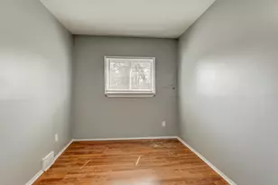 7228 Chalmers Ave, Warren, MI 48091 - Photo 5